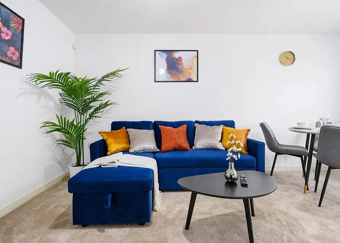 別荘 Modern 2 Bed With Driveway Near Coop Live & Etihad Stadium , Sleeps 5 , Self Checkin And Free Parking *