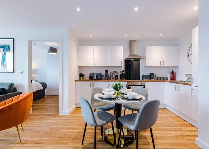 Parking - Lastmindeals - 2bed Apartament