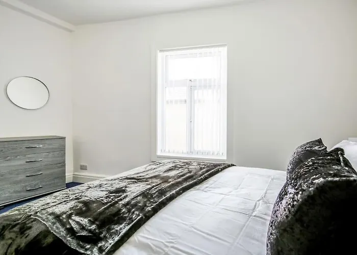 Сasa de vacaciones Big New House - 5bdr Near