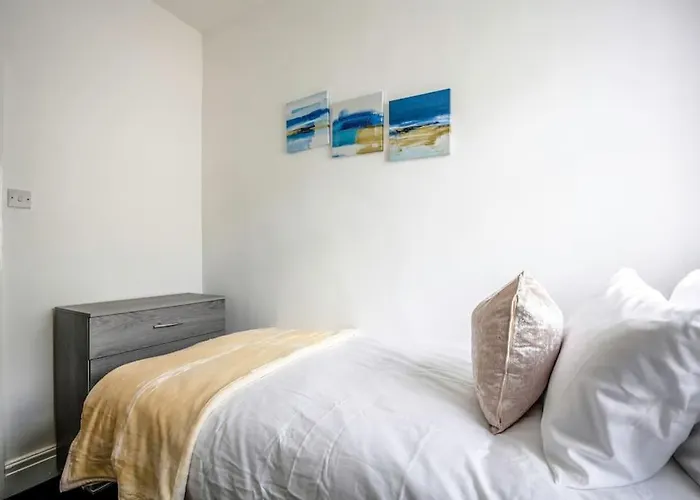 Сasa de vacaciones Big New House - 5bdr Near *