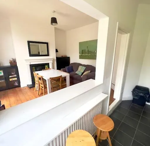 Feriehus United View! Big House, Prime Location, Transport