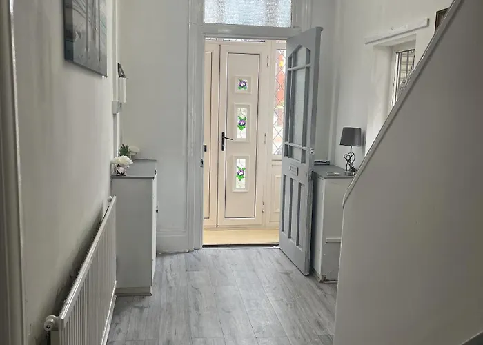 Vakantiehuis Droylsden House *