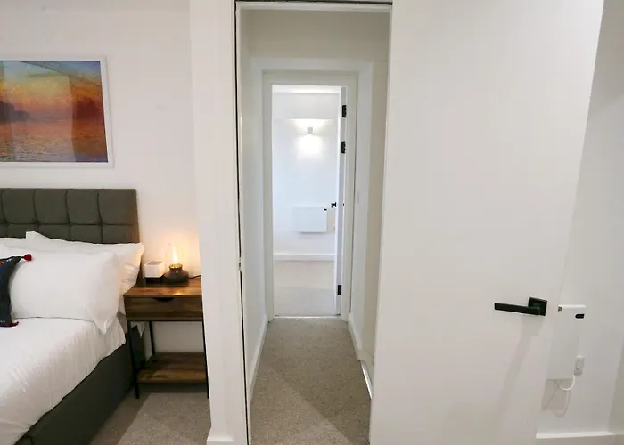 Trafford Duplex With Shop At Base - Pass The Keys Appartamento Manchester