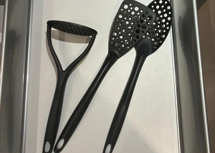 2 Bedroom Modern Salford