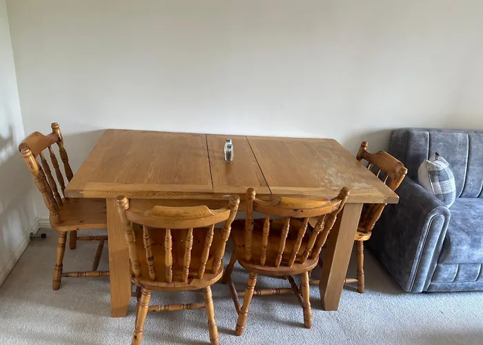 2 Bedroom Modern Salford Manchester