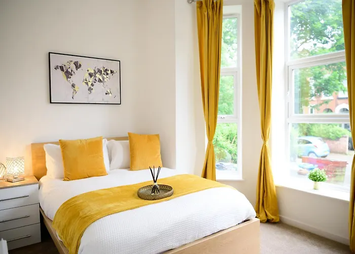 Autumn Breeze - 2br - Sofa Bed - Wifi - Free Parking - - Didsbury 아파트