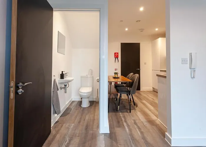 Apartament Superb 2 Bed Flat 5min To Old Trafford Stadium Manchester