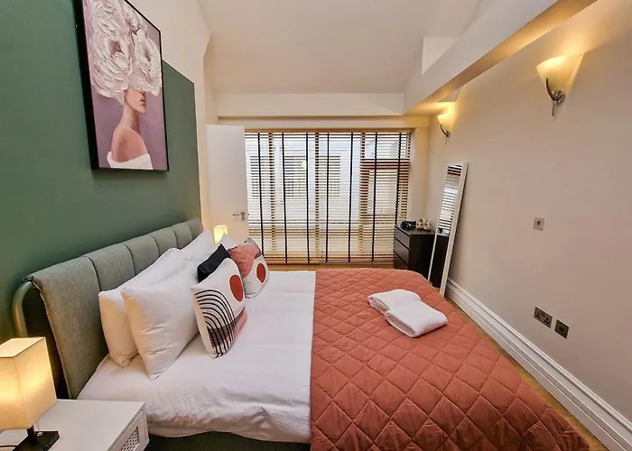 펜션 Luxury Piccadilly Duplex Flat By Superhost 맨체스터