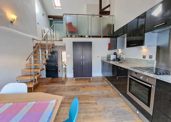 度假居 Luxury Piccadilly Duplex Flat By Superhost *