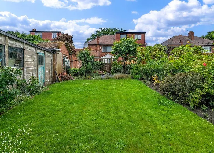 Stylish Family In Old Trafford, - Pass The Keys Сasa de vacaciones *