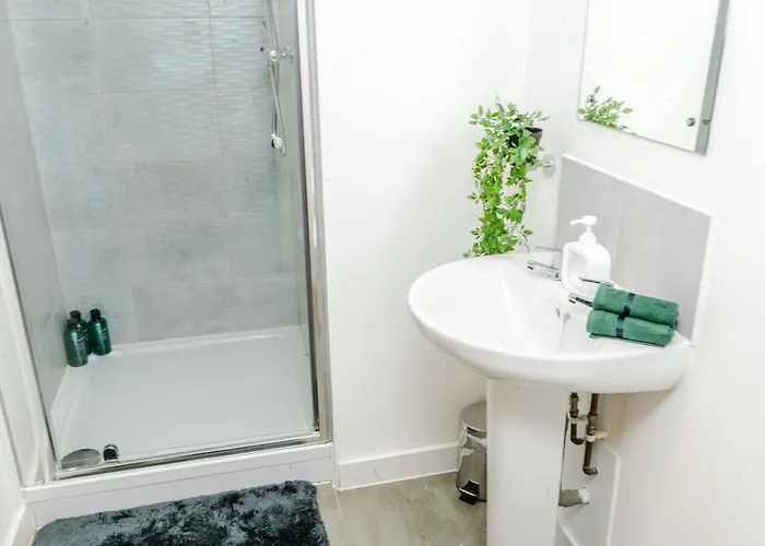 Modern Centre With Smart Technology Apartment Manchester