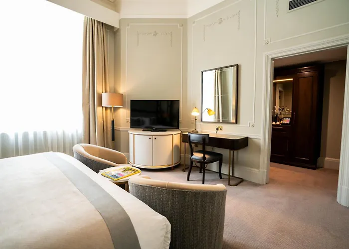 호텔 The Midland 4*