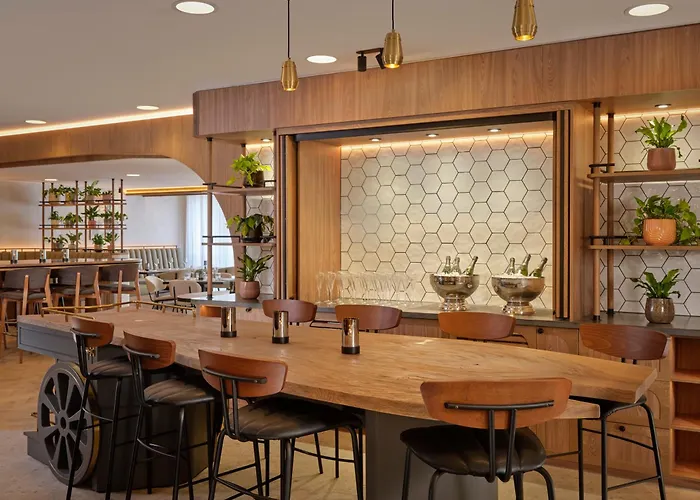 Hotel The Reach At Piccadilly, Manchester, A Tribute Portfolio Manchester