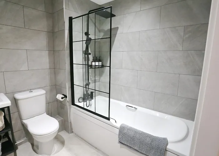 Apartman Sunny 10mins To Coop Arena - Pass The Keys