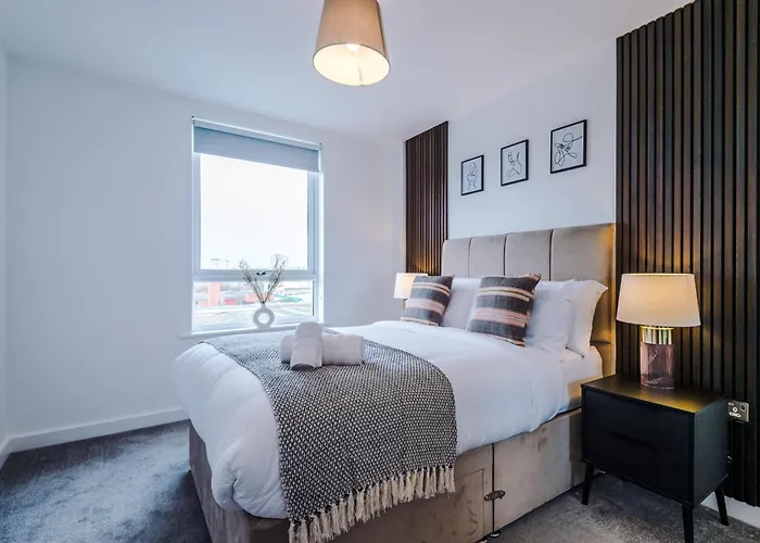 2bed Duplex Near Mediacity & Centre, Easter Deals Now On *