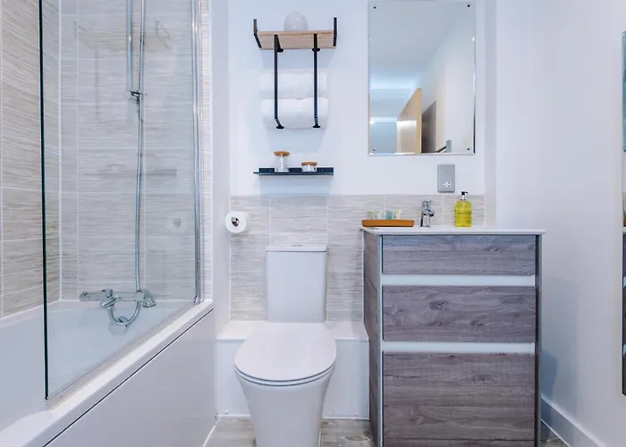 2bed Duplex Near Mediacity & Centre, Easter Deals Now On *