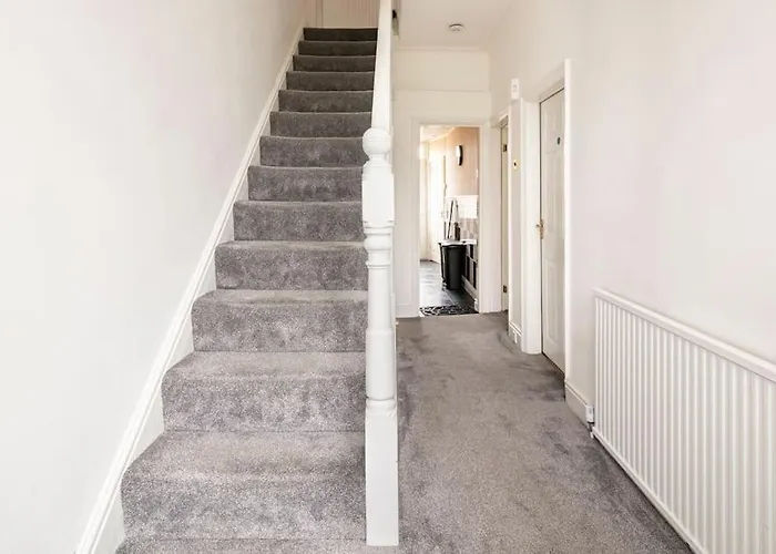 A Lovely And Comfortable * Manchester