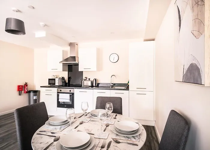 아파트 Lovely 2 Bedroom 맨체스터