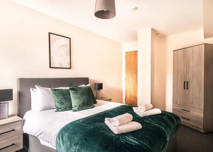 Apartamento Lovely 2 Bedroom *