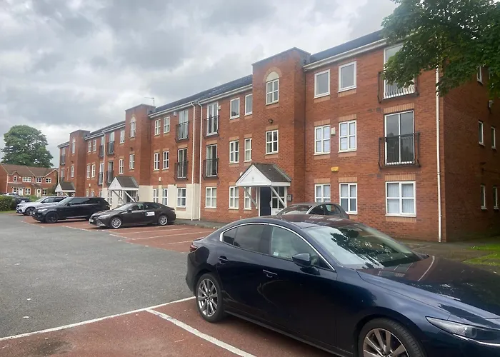 Apartament Lovely 2 Dbl Bed Near Heaton Park And North Hospital With Parking *
