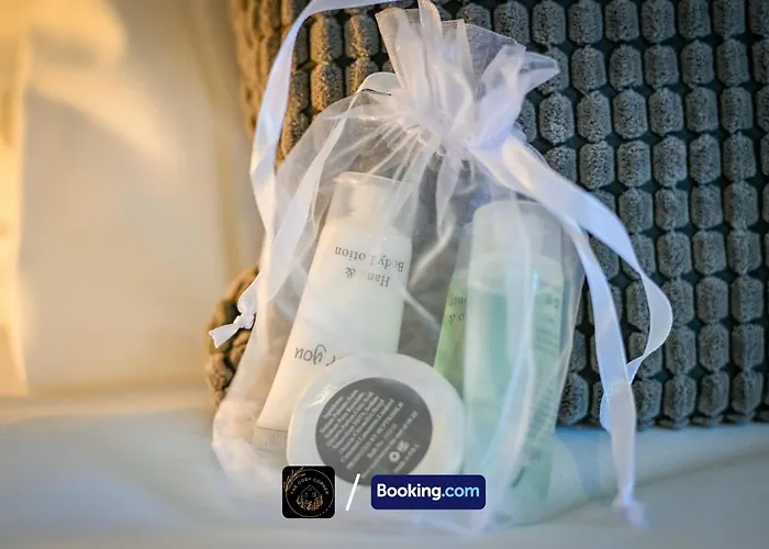 Cosy 4-bed House L Garden L Free Parking L Wifi L Specious L Hosted By The Cosy Corner Nationwide *