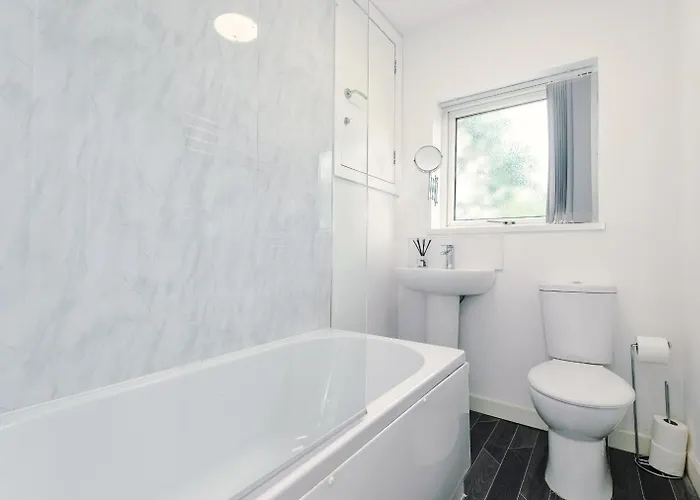 - Terraced * Manchester