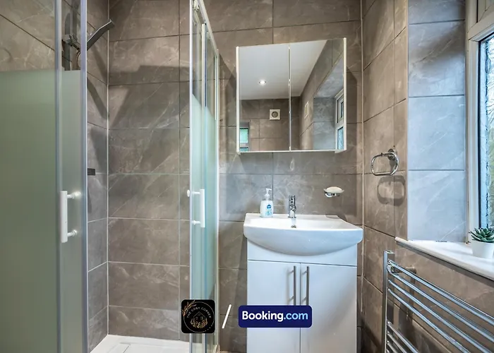 아파트 Cosy 3-bed House L Garden L Free Parking L Stretford L Sleeps 7 L Book Today With The Cosy Corner Nationwide