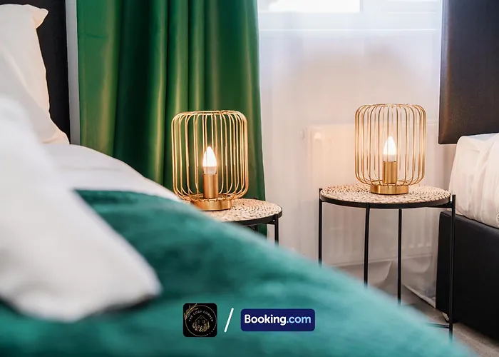 3-bed House L Free Parking L Wifi L Your Away From Hosted By The Cosy Corner Nationwide Apartamento *