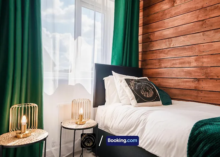 아파트 3-bed House L Free Parking L Wifi L Your Away From Hosted By The Cosy Corner Nationwide