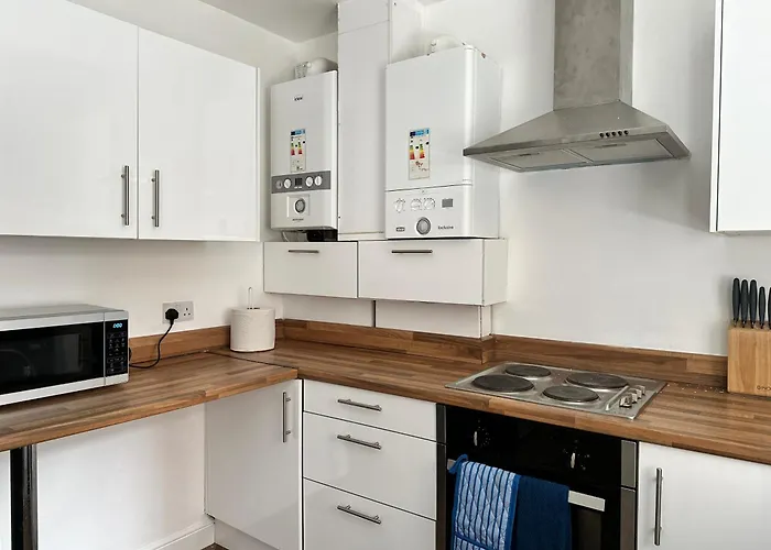 Daisybank Co-living - Private Self-cater 펜션