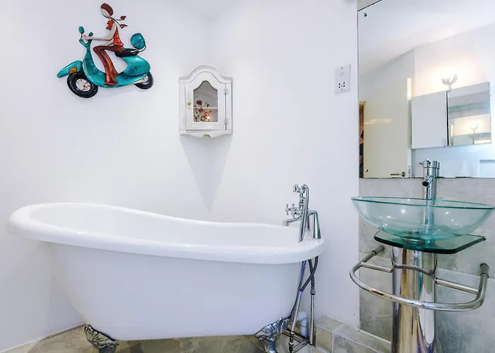 Апартаменты Central Northern Quarter Two Bedroom