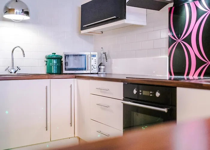 Апартаменты Central Northern Quarter Two Bedroom Манчестер