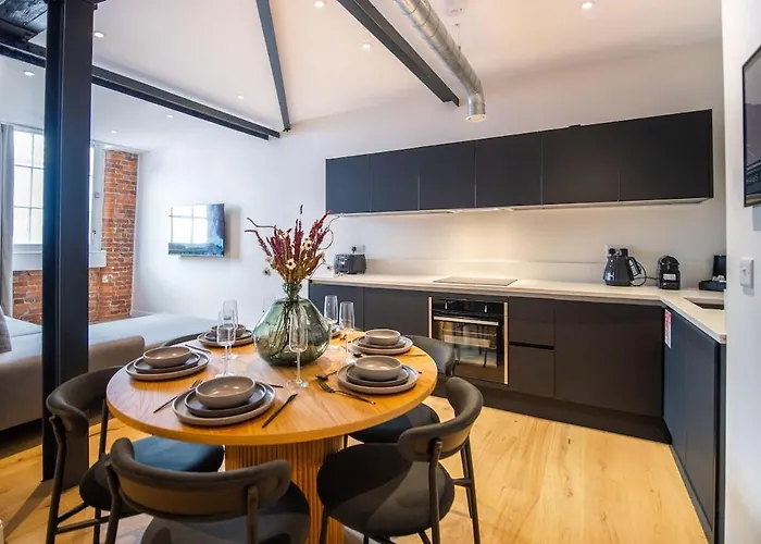 Hive By The Heim Daire