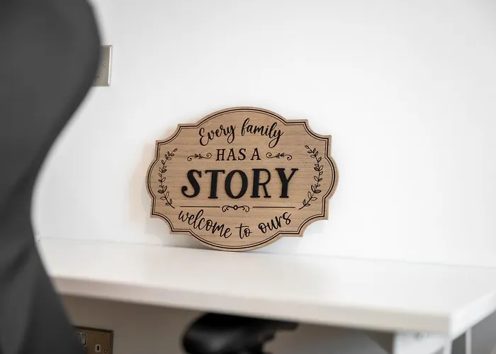 Elegant Two-bedroom 맨체스터