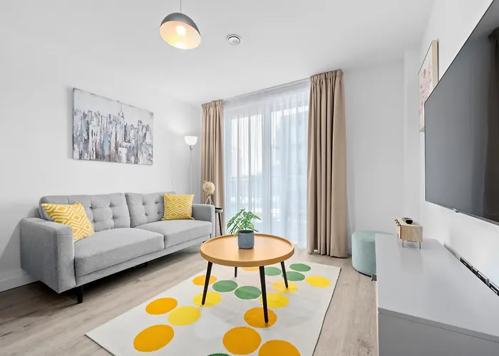 Elegant Two-bedroom *