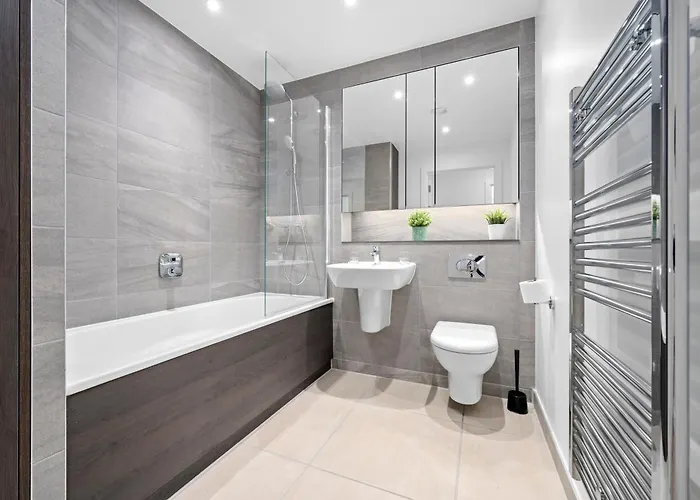 Elegant Two-bedroom * Manchester