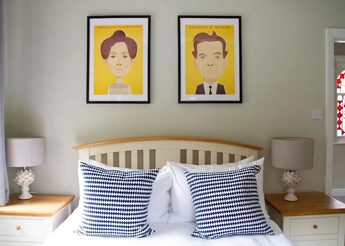 Lock Keepers - Detached House In The Feriehus Manchester