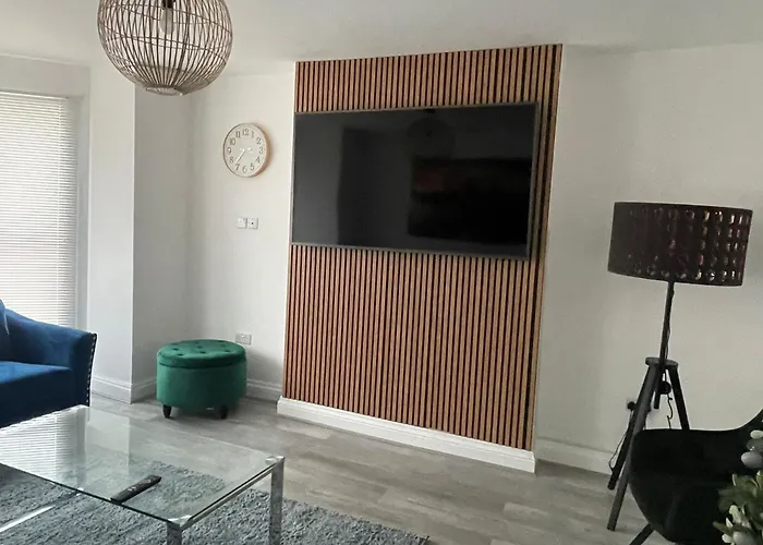 Goulden Retreat * Manchester