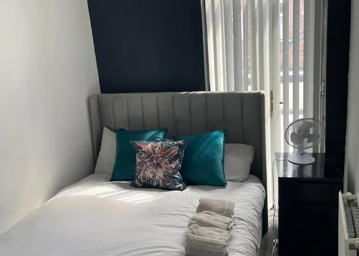 Serenity House Retreat * Manchester