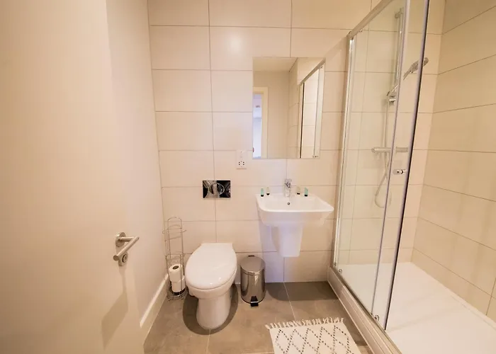 Stunning 3 Bedroom * Manchester