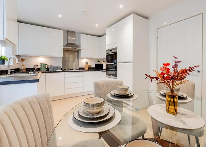 The Etihad Exquisite * Manchester