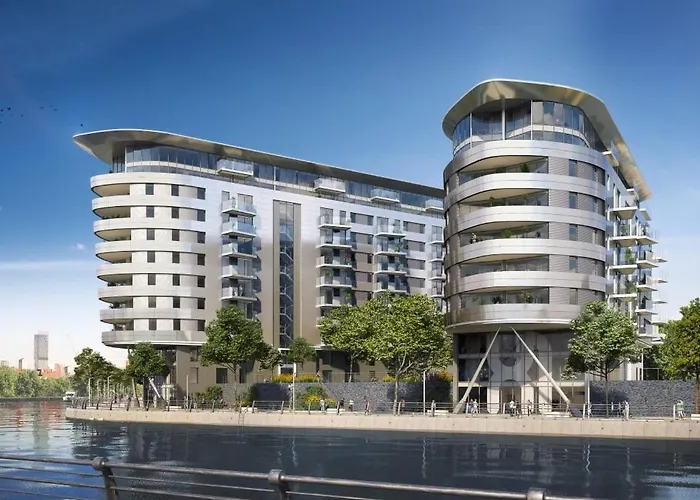 Daire New! 2 Bedroom Flat In Waters By With Us, Perfect For Families, Couples & Groups, Free Private Parking!