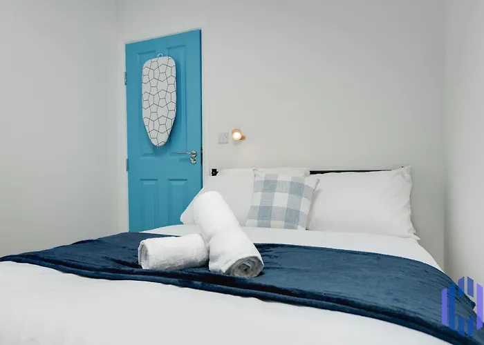 بيت للعطل Santorini Blues By Cefas - Free Parking - - Near Airport *