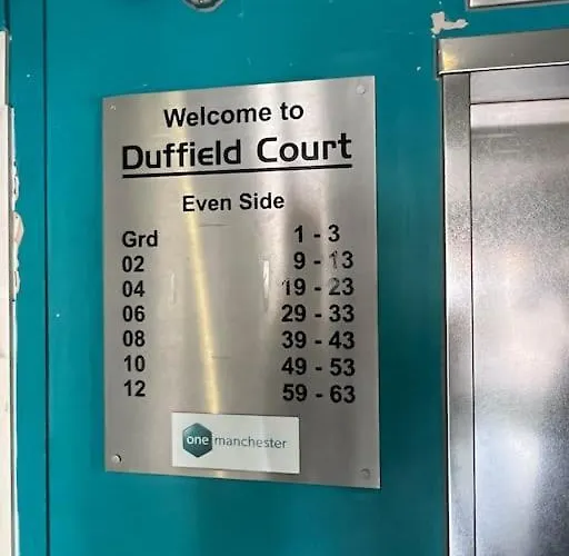 Flat In City Center 아파트 *