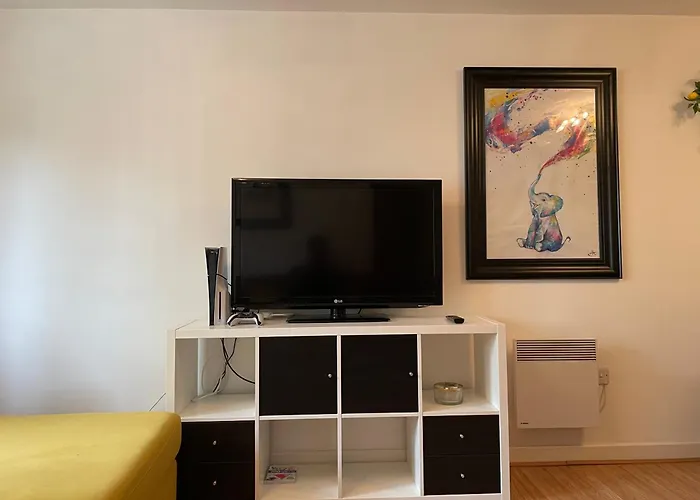 Modern 2-bed, City * Manchester