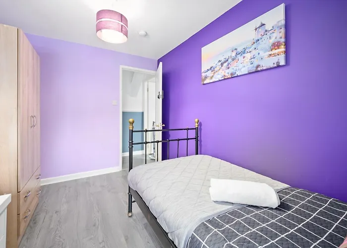 Private Retreat For 3 Near Centre דירה מנצ'סטר