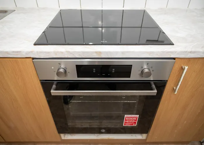 דירה Private Retreat For 3 Near Centre *