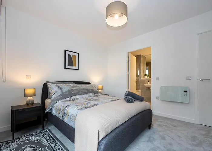 Royal Ebony By Asquare Lettings Daire