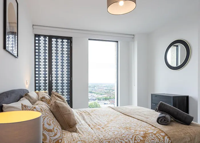 Royal Ebony By Asquare Lettings Manchester