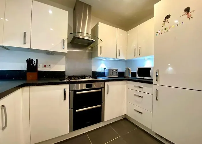 Uniquejoe - 3 Bedroom